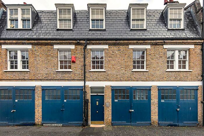 1 Bedroom Flat To Rent In Pavilion Road, Knightsbridge, London, SW1X