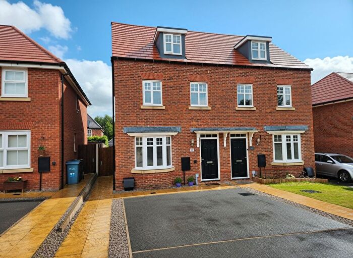 3 Bedroom Semi-Detached House For Sale In Braeburn Drive, Appleton, WA4
