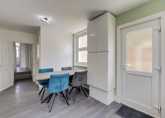 4 Bedroom Terraced House To Rent In Hawstead Road, Catford, London, SE6