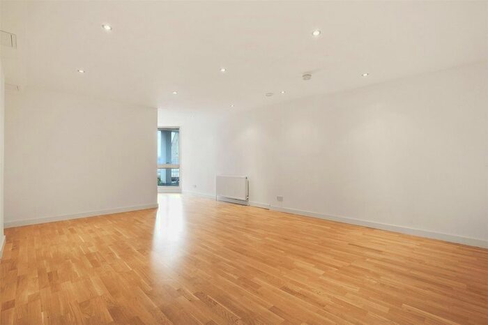 1 Bedroom Flat To Rent In Deptford High Street, London, SE8