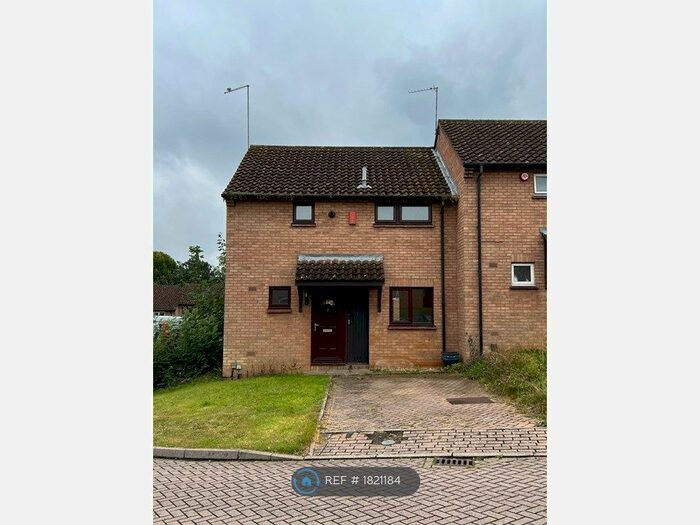 2 Bedroom End Of Terrace House To Rent In Middlemarch, Northampton, NN3