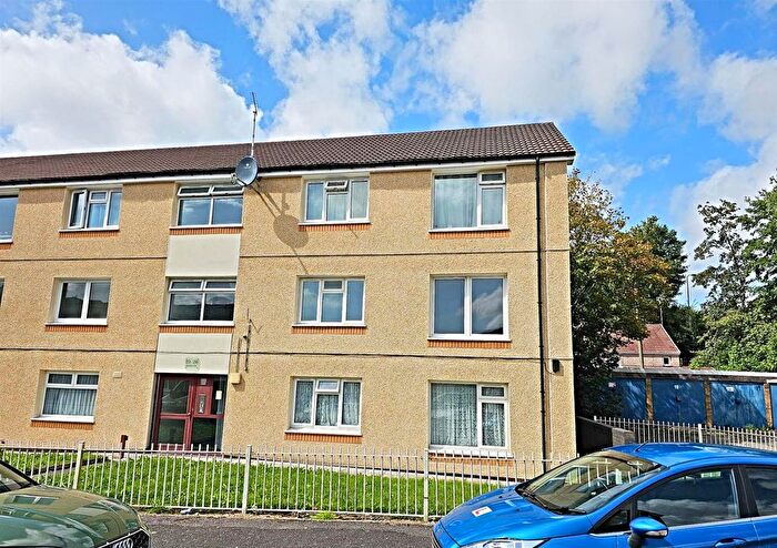 2 Bedroom Flat To Rent In Cardiff Road, Hawthorn, Pontypridd, CF37