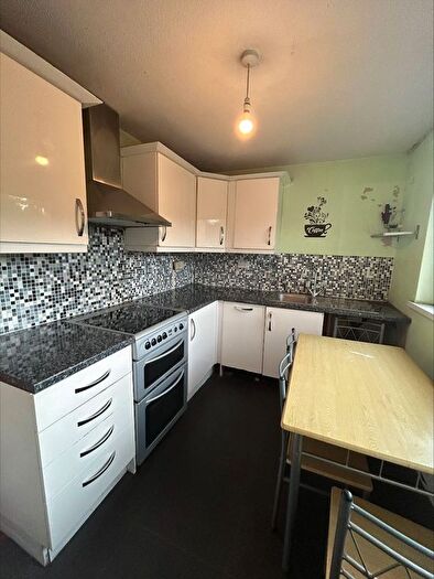 2 Bedroom Flat To Rent In Europe Road, Woolwich, London, SE18