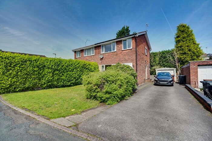3 Bedroom Semi-Detached House For Sale In Gowy Close, Alsager, ST7