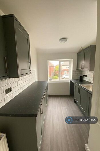 1 Bedroom Maisonette To Rent In Wren Road, Dagenham, RM9