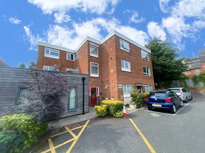 2 Bedroom Apartment To Rent In Belmont Court, Sutton Coldfield, B72