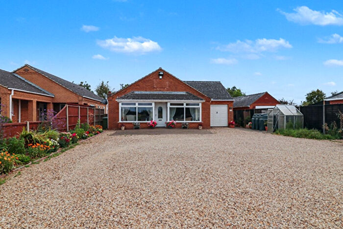 4 Bedroom Detached Bungalow For Sale In Terrington St. Clement, King's Lynn, Norfolk, PE34