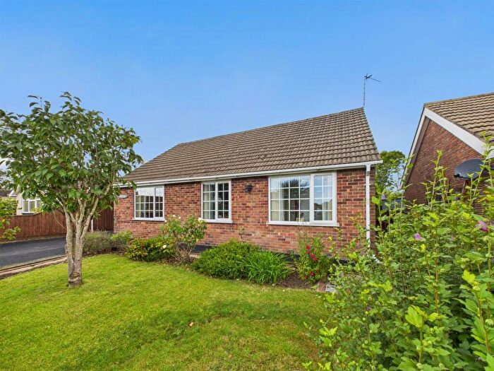 2 Bedroom Detached Bungalow For Sale In Hanby Lane, Welton-Le-Marsh, Spilsby, PE23