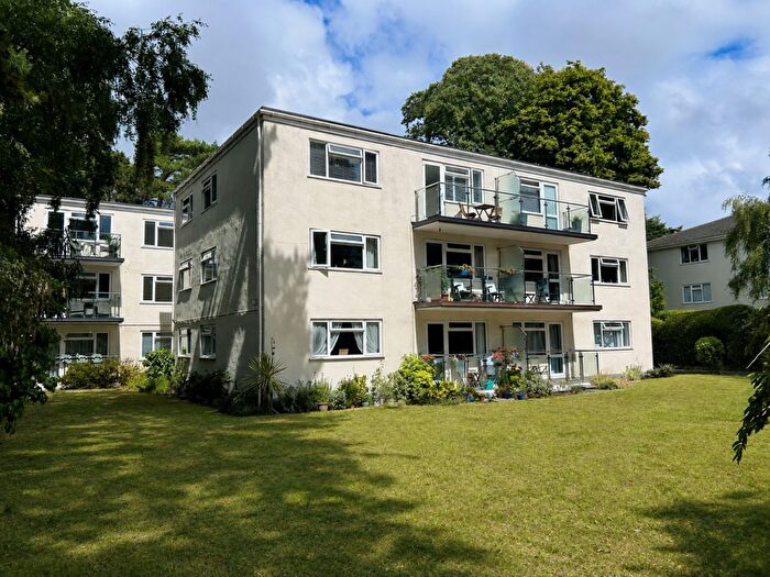 2 Bedroom Apartment For Sale In Portarlington Road, Westbourne, BH4