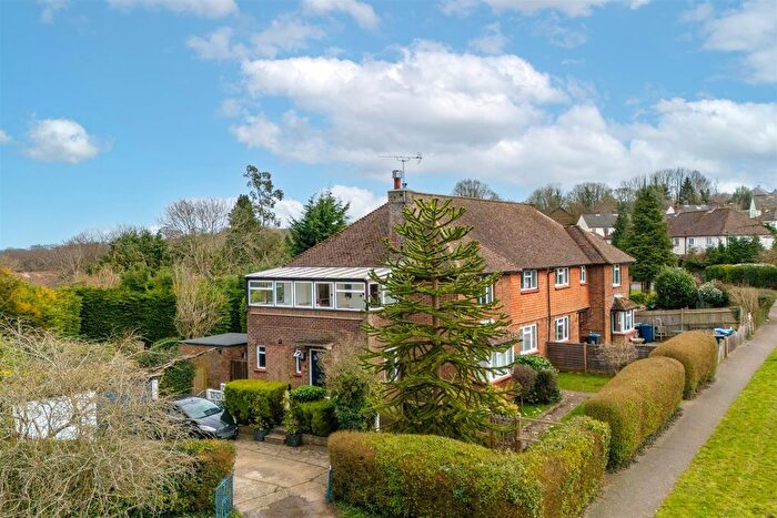 2 Bedroom Maisonette For Sale In St. Catherines Cross, Bletchingley, RH1