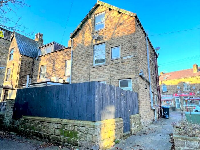 2 Bedroom Terraced House To Rent In Cross Lister Street, Keighley, Bradford, BD21