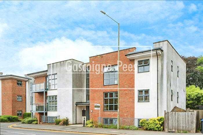 2 Bedroom Property To Rent In Renaissance, Addlestone, KT15