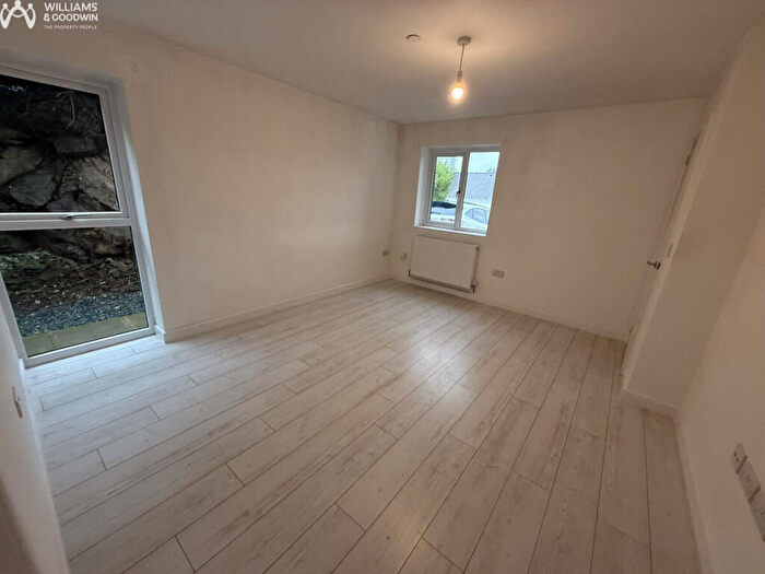 3 Bedroom Semi Detached House For Sale In Chapel Street, Penysarn, LL69