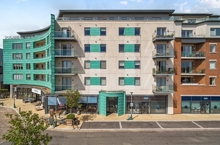 3 Bedroom Flat For Sale In Copper Crescent, Copper Street, Dorchester, DT1