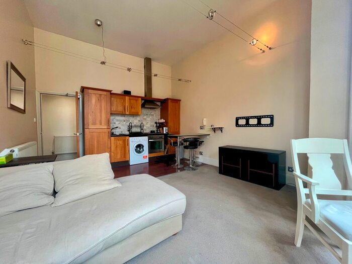 1 Bedroom Flat For Sale In Clayton Street, City Centre, Newcastle Upon Tyne, NE1