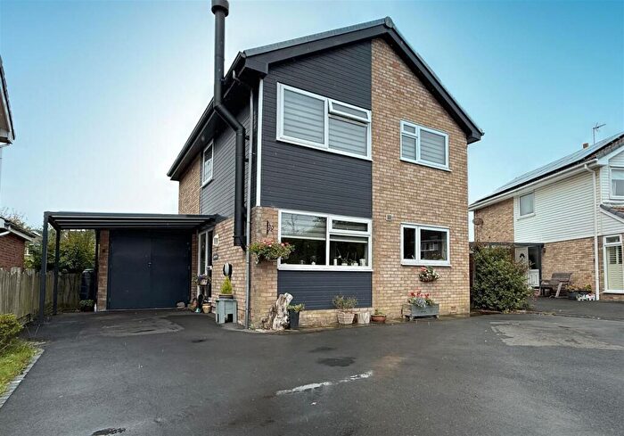 4 Bedroom Detached House For Sale In Applewood Close, Lytham, FY8