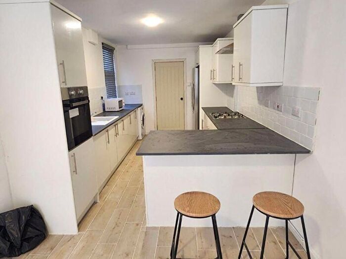3 Bedroom Terraced House To Rent In Purley Downs, Purley, CR8
