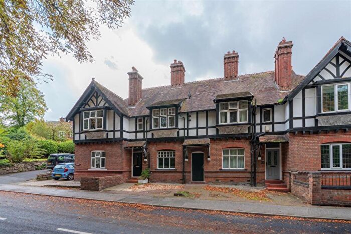 3 Bedroom Terraced House For Sale In London Road, Northwich, CW9