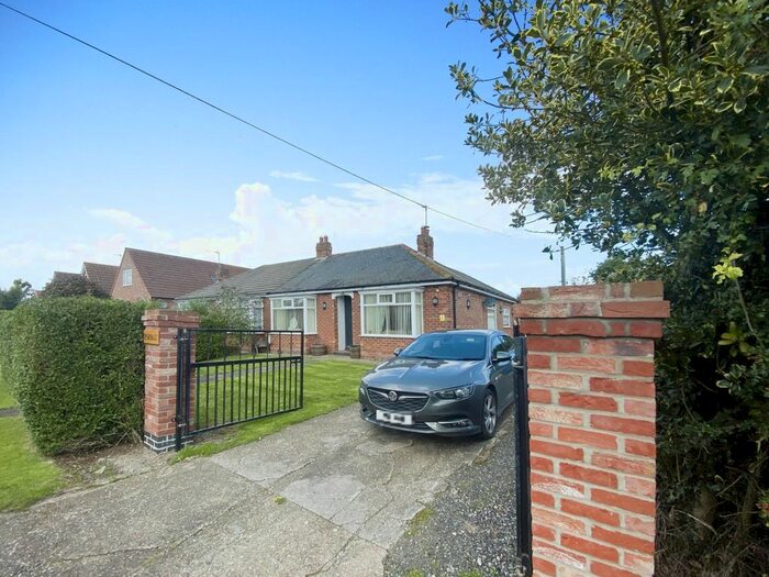 2 Bedroom Bungalow For Sale In Northside Road, Hollym, Withernsea, East Yorkshire, HU19