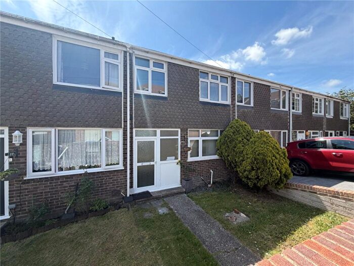 3 Bedroom Terraced House To Rent In Eddy Road, Aldershot, Hampshire, GU12