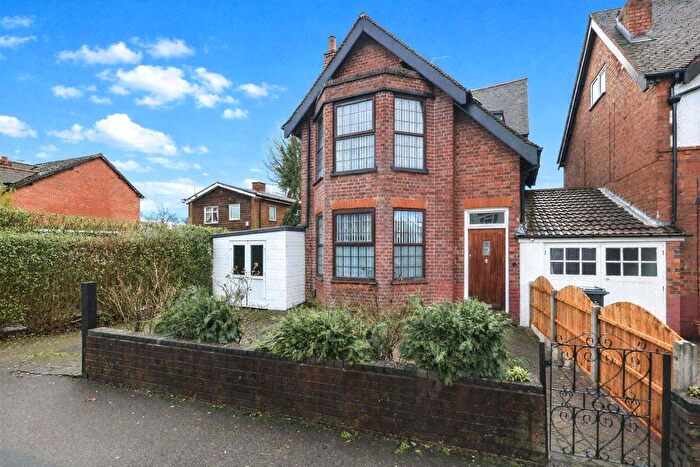 4 Bedroom Link Detached House For Sale In Portland Road, Birmingham, West Midlands, B16