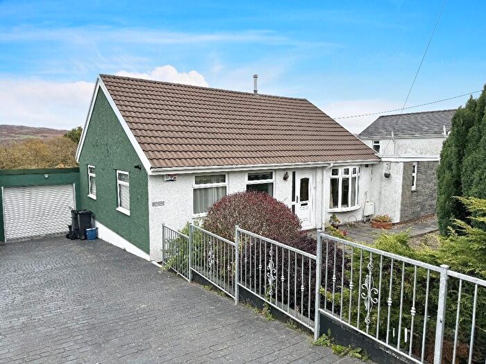 2 Bedroom Detached Bungalow For Sale In Swansea Road, Merthyr Tydfil, South Glamorgan, Merthyr Tydfil (County Of), CF48