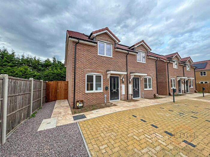 2 Bedroom Semi-Detached House To Rent In Millfield, Spalding Common, Spalding, PE11