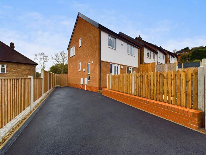 4 Bedroom Detached House For Sale In Simkin Avenue, Mapperley, Nottingham, NG3