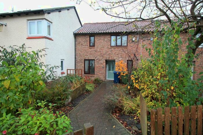 3 Bedroom Terraced House To Rent In Caplestone Close, Lambton, Washington, Tyne And Wear, NE38