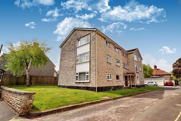 1 Bedroom Flat To Rent In Glaston Road, Street, BA16