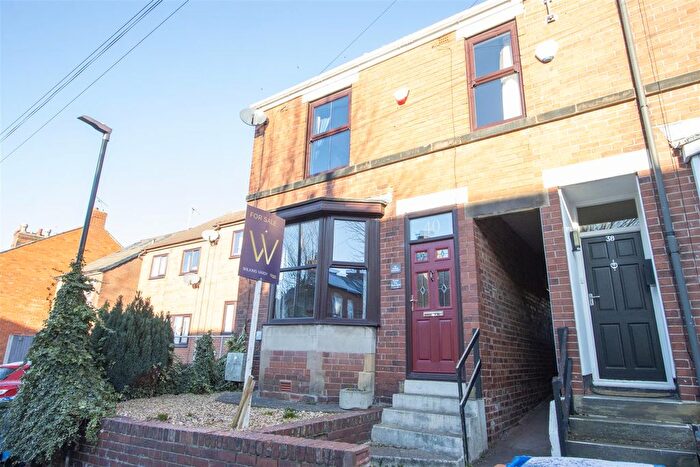 3 Bedroom Semi-Detached House For Sale In York Street, Hasland, Chesterfield, S41