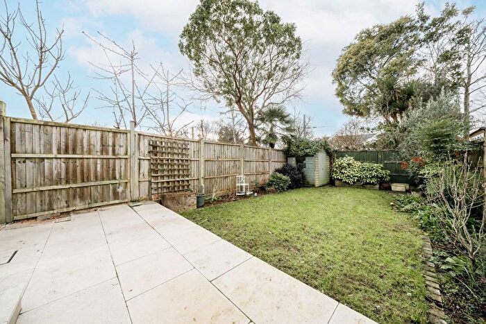 5 Bedroom Terraced House To Rent In Graham Road, London, SW19