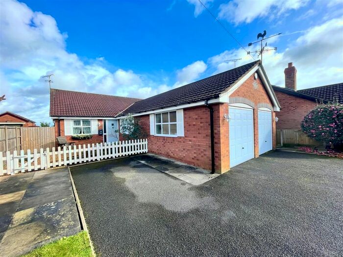 2 Bedroom Detached Bungalow For Sale In Waterloo Road, Haslington, Crewe, CW1