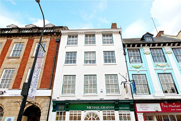 1 Bedroom Apartment To Rent In Market Square, Northampton, Northamptonshire, NN1