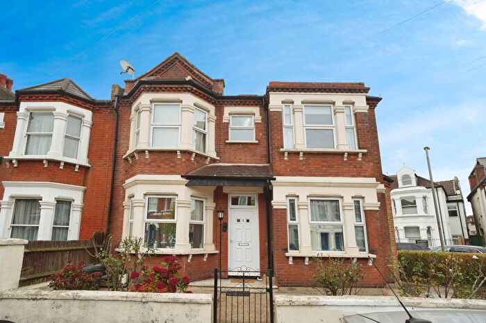 3 Bedroom Terraced House To Rent In Ormeley Road, London, SW12
