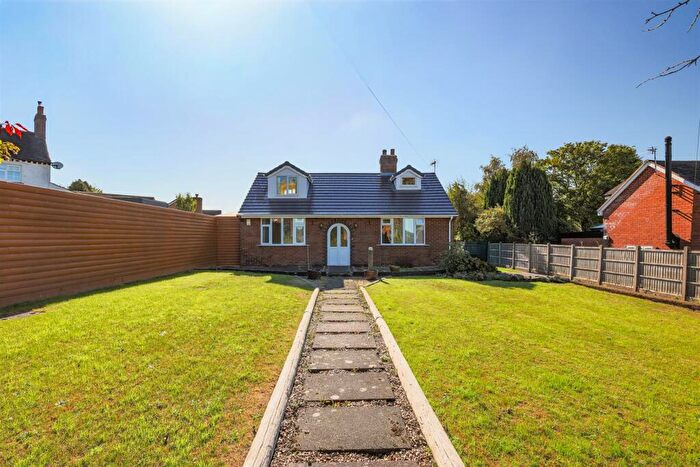 4 Bedroom Detached Bungalow For Sale In Dilhorne Road, Cheadle, ST10