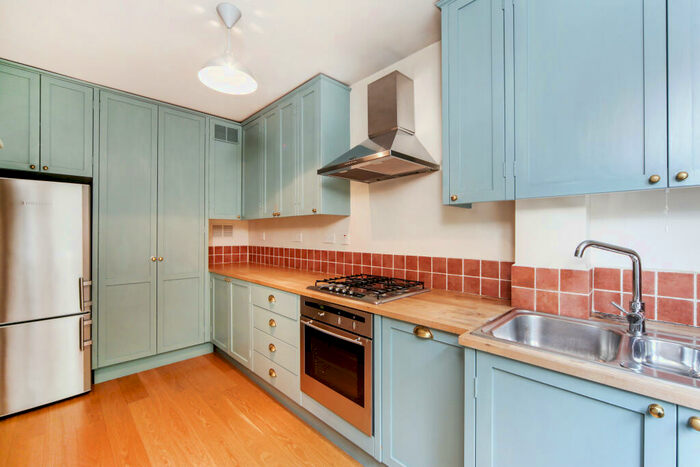 1 Bedroom Flat To Rent In Elm Park Gardens, Chelsea, SW10