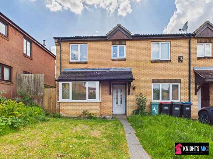 2 Bedroom Semi-Detached House For Sale In Sutton Court, Emerson Valley, MK4