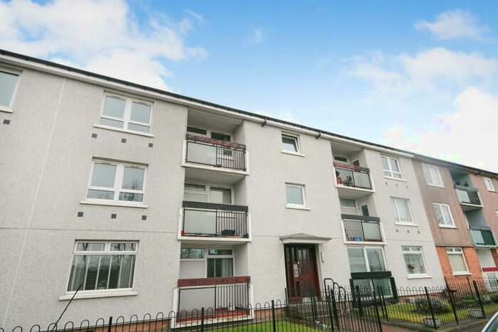 2 Bedroom Flat To Rent In Tarfside Gardens, Cardonald, Glasgow, G52