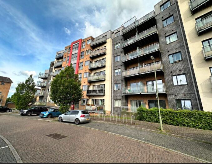 2 Bedroom Flat To Rent In Shetland Road, Basingstoke, RG24
