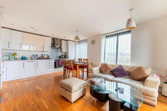 1 Bedroom Flat For Sale In Elizabeth House, Wembley Park, Wembley, HA9