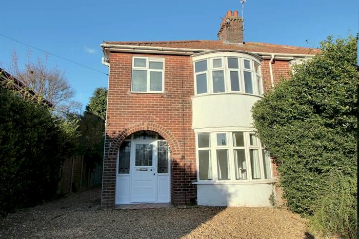 3 Bedroom Semi-Detached House To Rent In St. Williams Way, Thorpe St. Andrew, Norwich, NR7