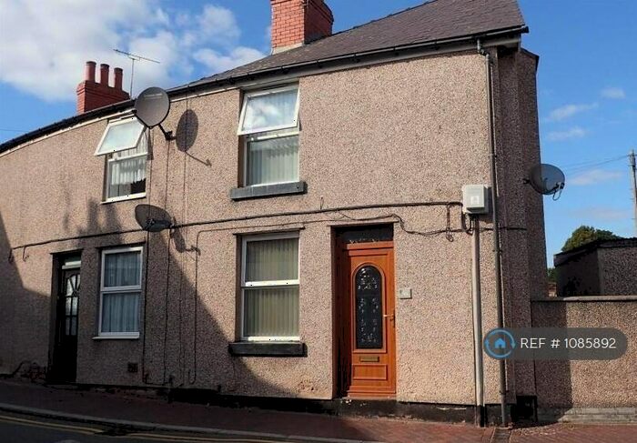 2 Bedroom End Of Terrace House To Rent In Market Street, Rhosllanerchrugog, Wrexham, LL14