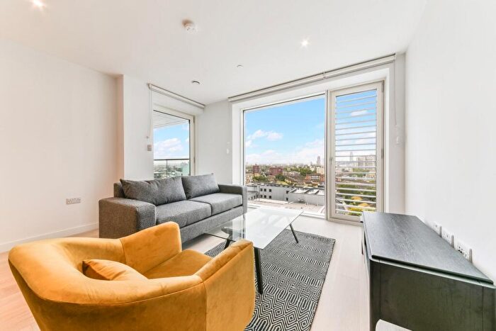 1 Bedroom Flat For Sale In Hurlock Heights, Deacon Street, Elephant Park, Elephant And Castle, SE17