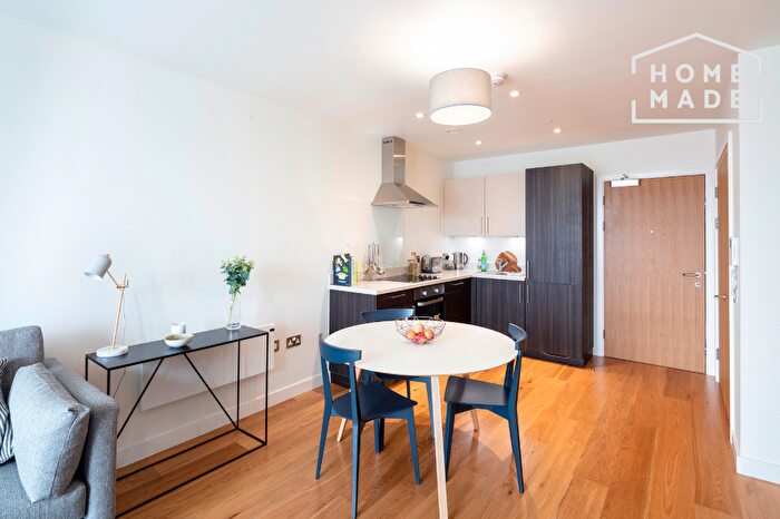 1 Bedroom Flat To Rent In The Slate Yard, M3