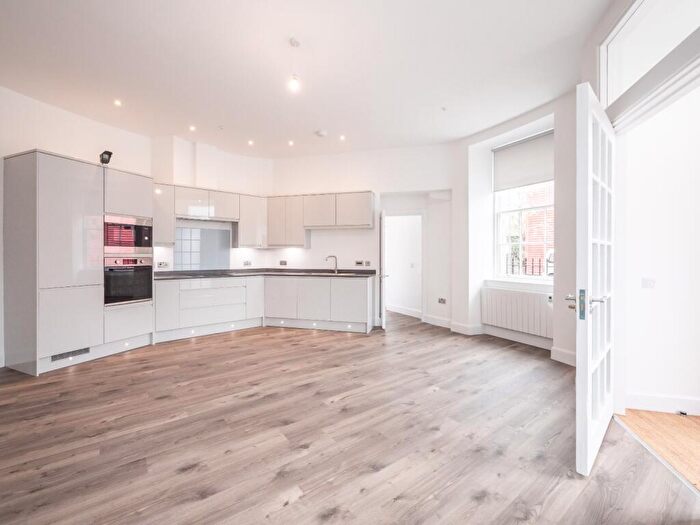 1 Bedroom Flat To Rent In Seafield Place, Edinburgh, EH6