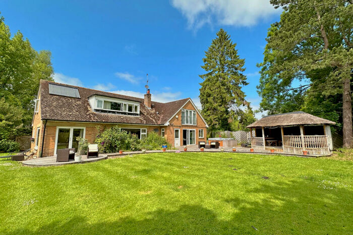 5 Bedroom Detached House For Sale In Berrick Salome, Wallingford, OX10