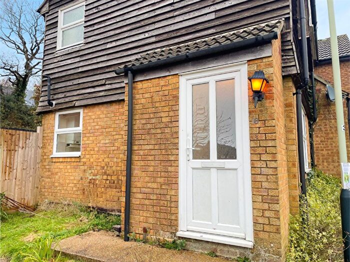 1 Bedroom End Of Terrace House To Rent In Greenfields Close, St Leonards On Sea, TN37