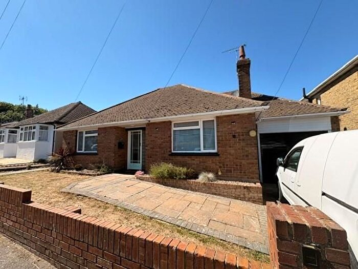 2 Bedroom Bungalow To Rent In Downs Road, Walmer, CT14