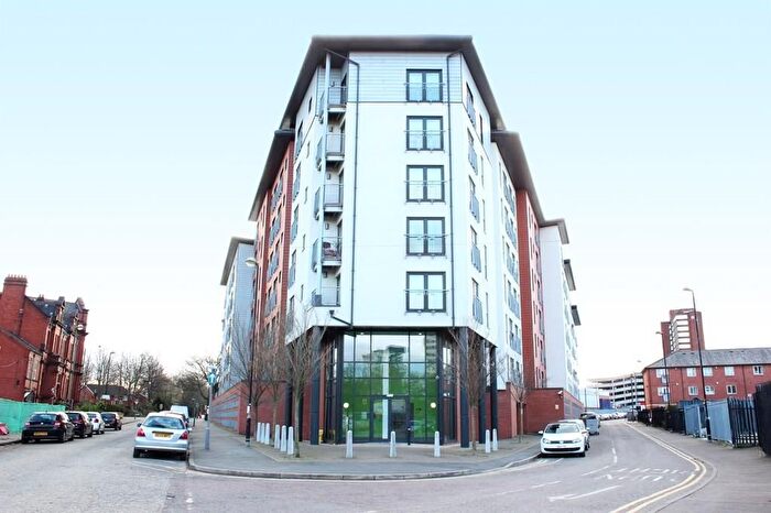1 Bedroom Flat To Rent In Pulse, Manchester, M16
